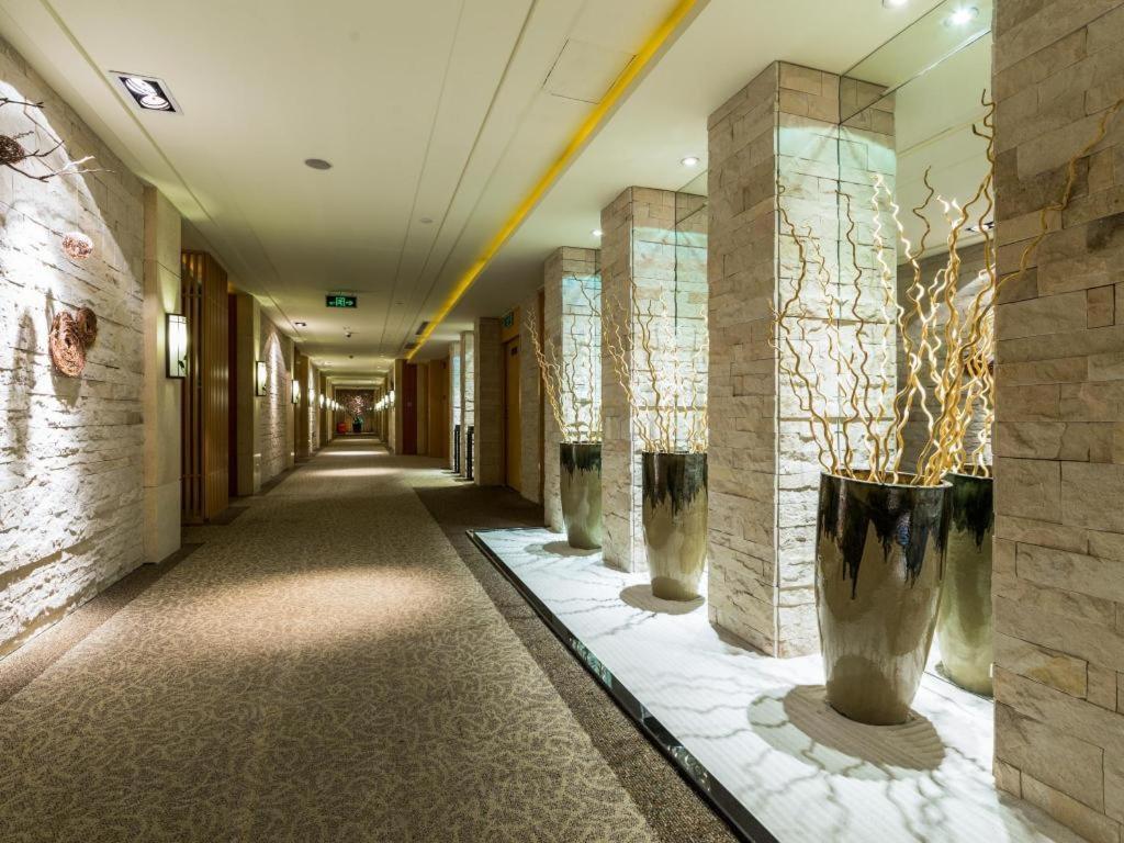Huana Hotel Minhang Shanghai Extérieur photo