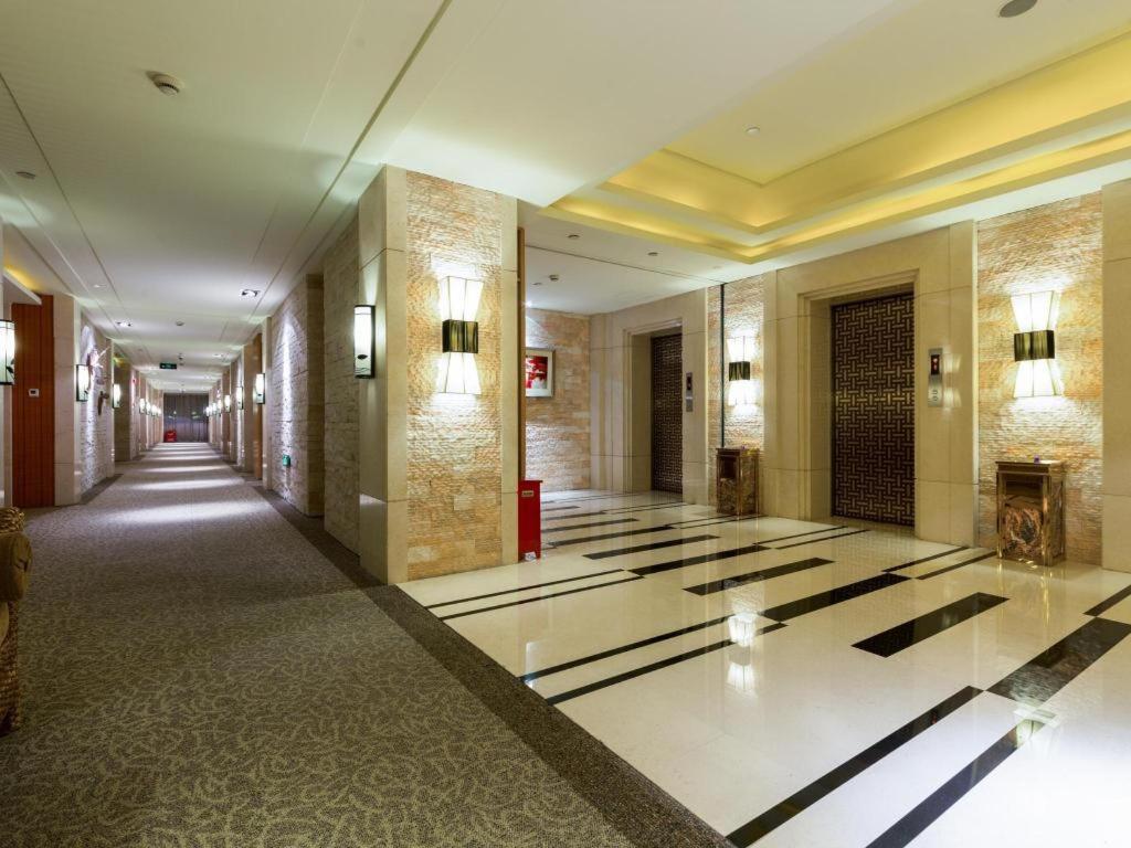 Huana Hotel Minhang Shanghai Extérieur photo