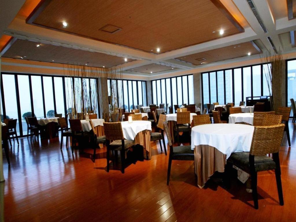 Huana Hotel Minhang Shanghai Extérieur photo