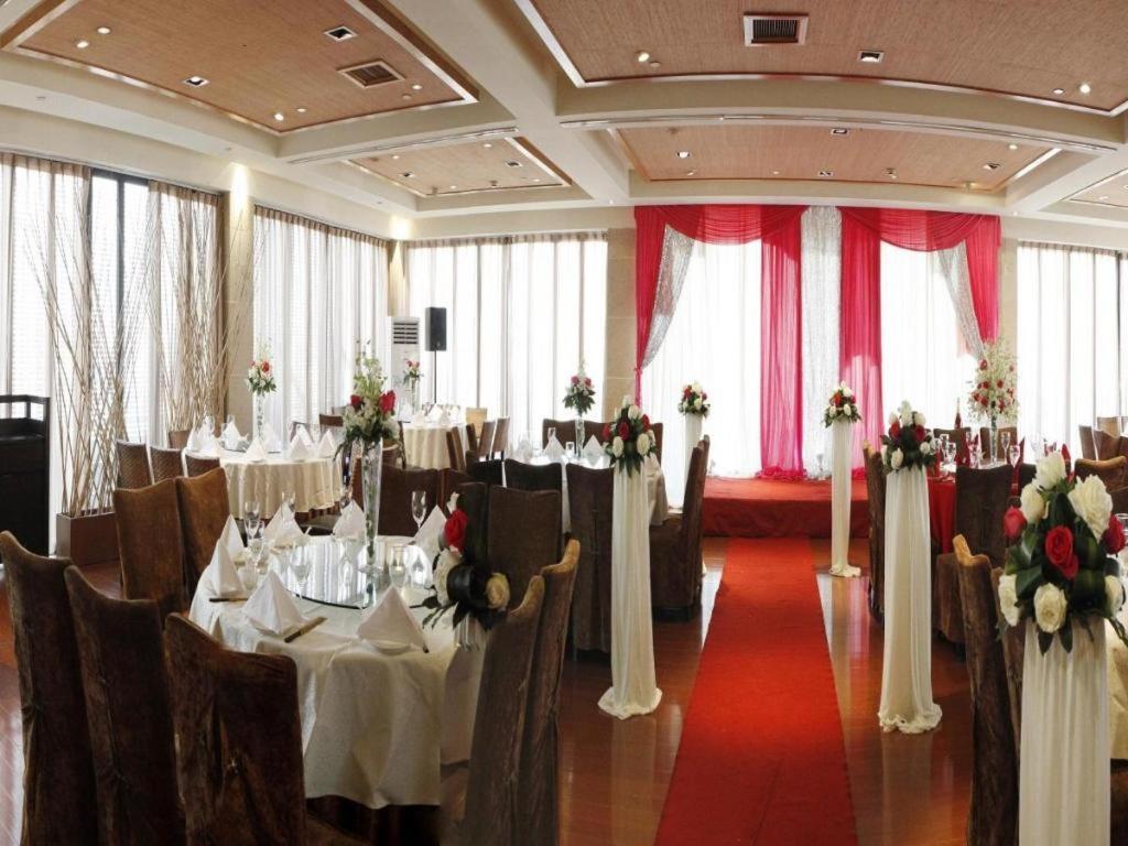 Huana Hotel Minhang Shanghai Extérieur photo